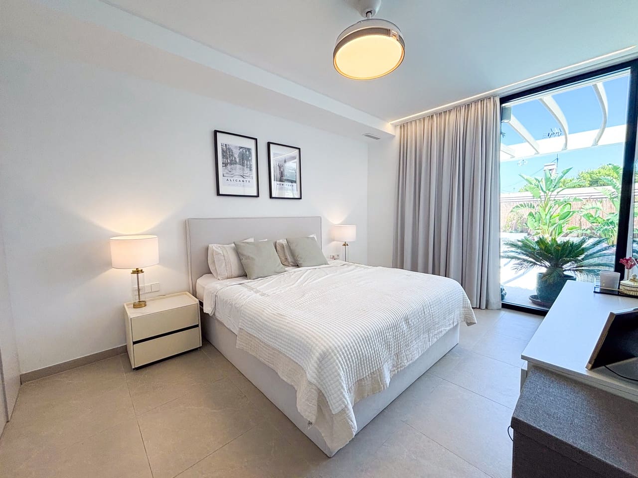 3 camera da letto Villa in vendita in Cabo Roig con piscina - 749.000 € (Rif: 9996388)