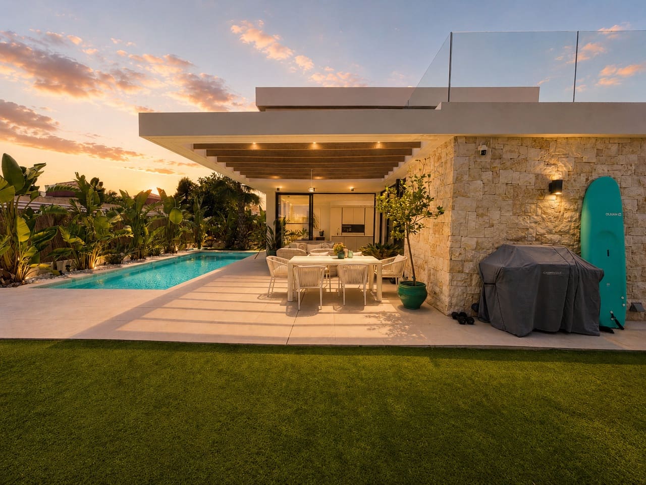 3 camera da letto Villa in vendita in Cabo Roig con piscina - 749.000 € (Rif: 9996388)