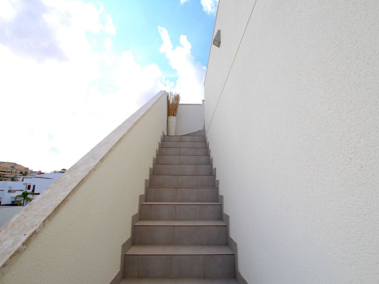 Casa de 3 habitaciones en Benijófar en venta - 325.000 € (Ref: 9996445)
