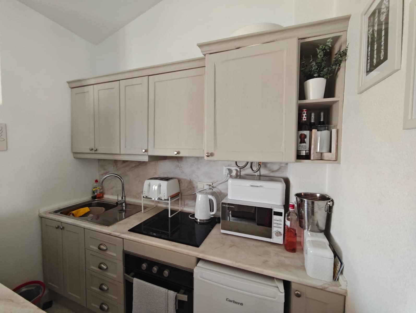 2 sovrum Lägenhet till salu i Villamartin med pool - 144 990 € (Ref: 9997645)