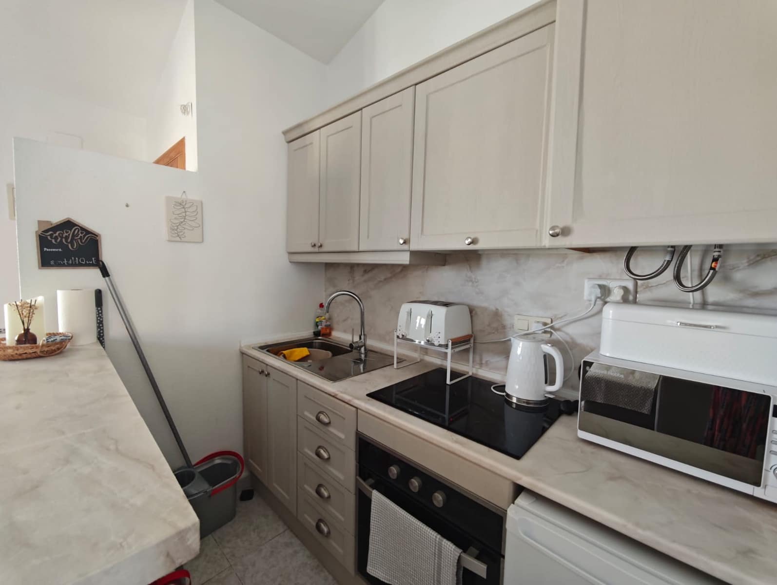 2 sovrum Lägenhet till salu i Villamartin med pool - 144 990 € (Ref: 9997645)