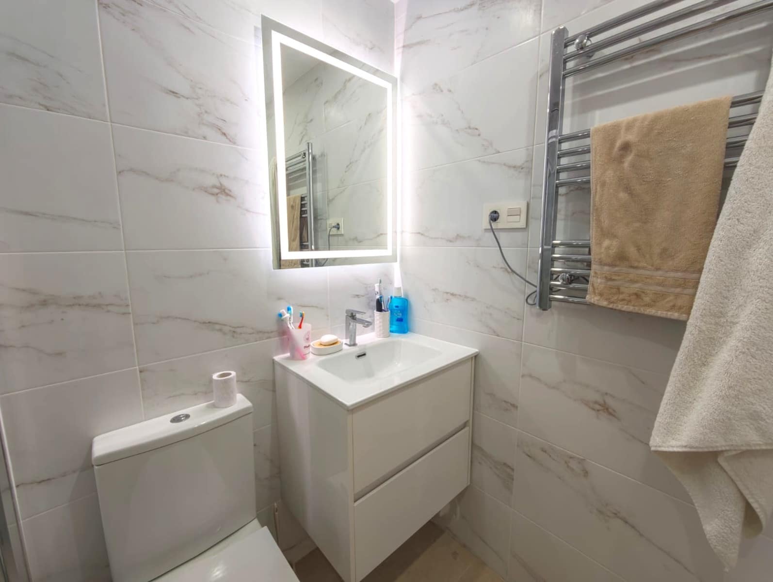 2 sovrum Lägenhet till salu i Villamartin med pool - 144 990 € (Ref: 9997645)
