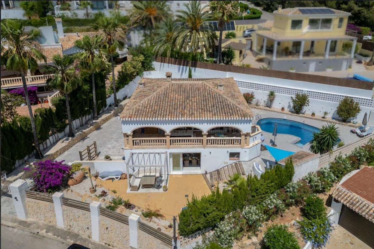 5 soveværelse Villa til salg i Javea / Xabia med swimmingpool - € 895.000 (Ref: 9062139)
