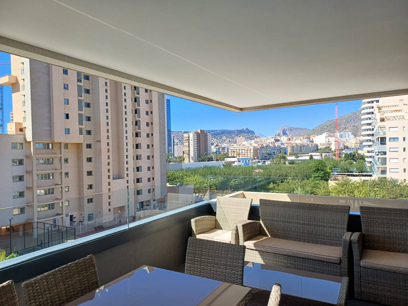 2 sovrum Lägenhet till salu i Calpe / Calp med pool garage - 419 000 € (Ref: 10154215)