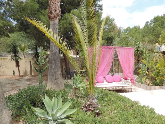 6 soveværelse Finca/Landehus til salg i Muchamiel / Mutxamel med swimmingpool - € 650.000 (Ref: 10172222)