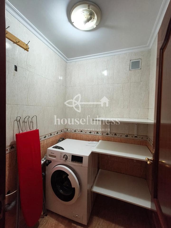 Piso de 2 habitaciones en Narón en alquiler - 650 € (Ref: 10017071)
