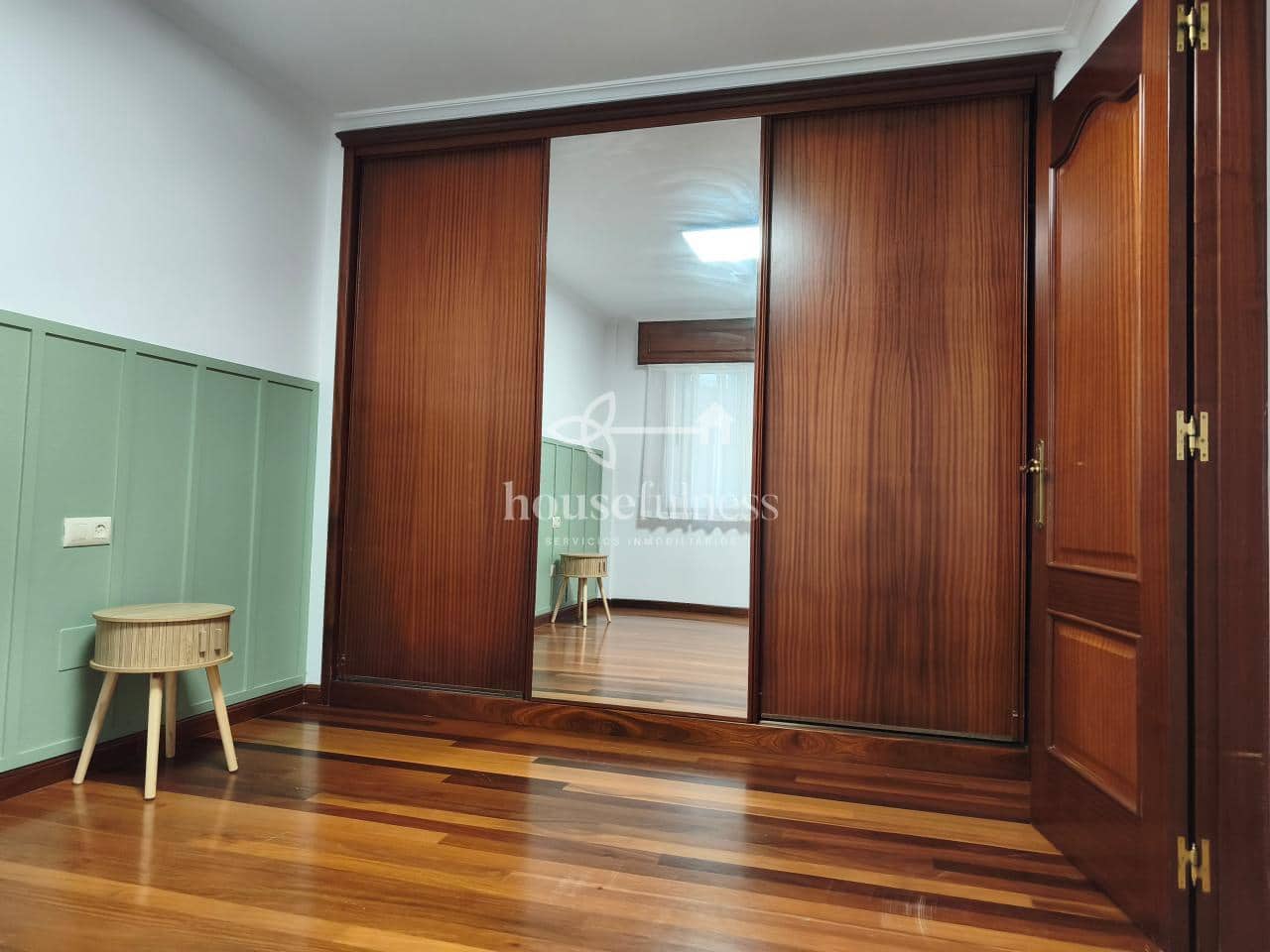 Piso de 2 habitaciones en Narón en alquiler - 650 € (Ref: 10017071)