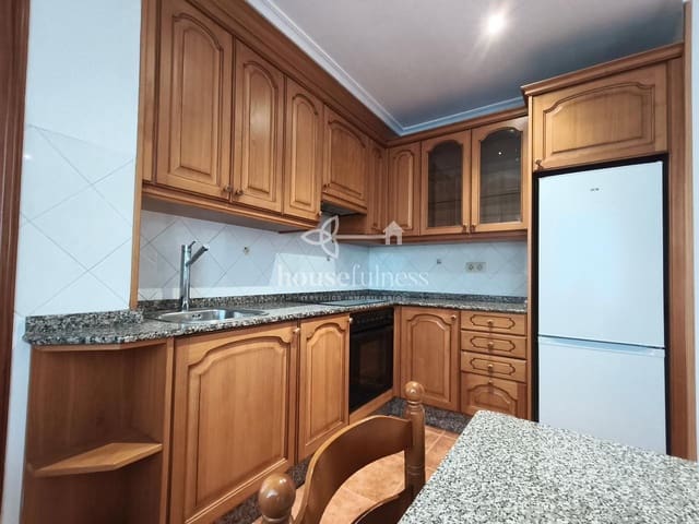 2 sovrum Lägenhet att hyra i Narón - 650 € (Ref: 10017071)