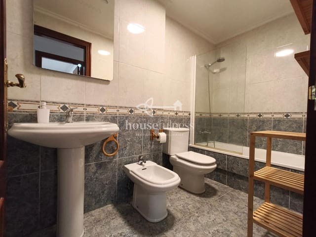 2 sovrum Lägenhet att hyra i Narón - 650 € (Ref: 10017071)
