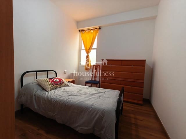 3 bedroom Flat for sale in Ferrol - € 180,000 (Ref: 10020250)