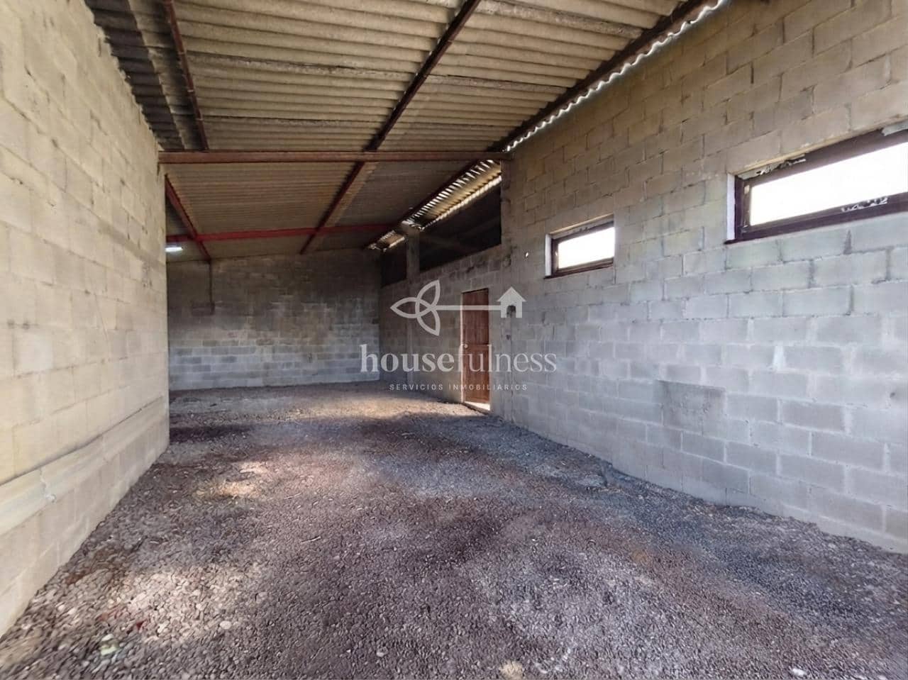 Commerciale in vendita in Fene - 270.000 € (Rif: 10030092)