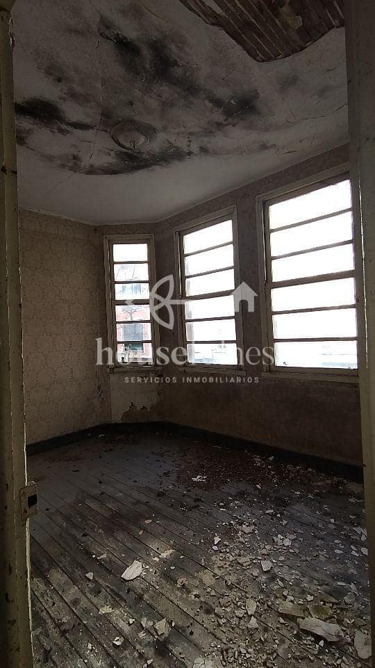 3 quarto Casa em Banda para venda em Ferrol - 119 000 € (Ref: 10037890)