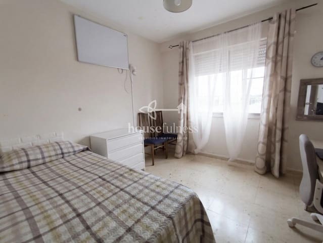 4 sypialnia Mieszkanie na sprzedaż w Ferrol z garażem - 119 000 € (Ref: 10037891)