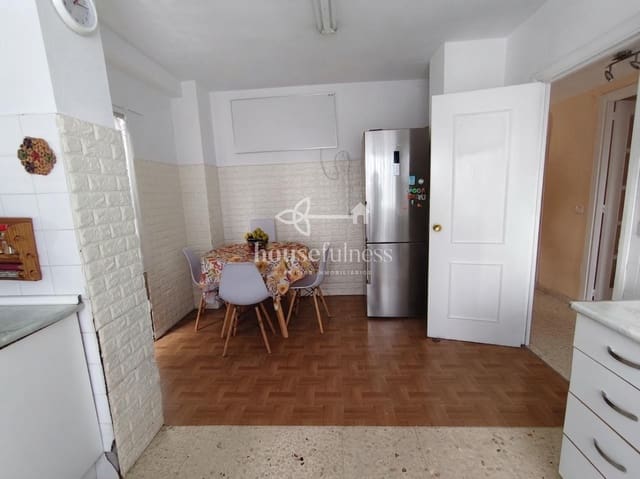 4 sypialnia Mieszkanie na sprzedaż w Ferrol z garażem - 119 000 € (Ref: 10037891)