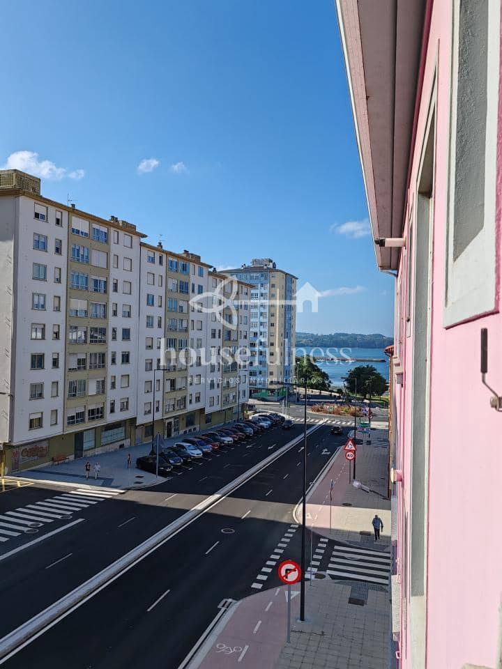 3 soverom Leilighet til leie i Ferrol - € 650 (Ref: 10040638)