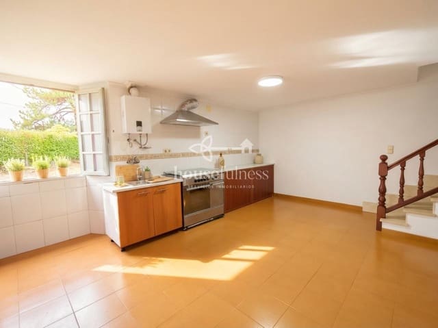 Casa de 5 habitaciones en Ferrol en venta - 195.000 € (Ref: 10042532)