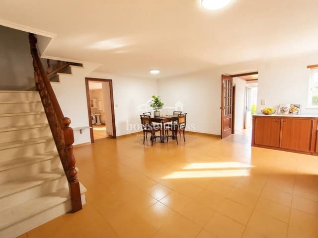Casa de 5 habitaciones en Ferrol en venta - 195.000 € (Ref: 10042532)