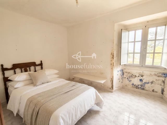 Casa de 5 habitaciones en Ferrol en venta - 195.000 € (Ref: 10042532)