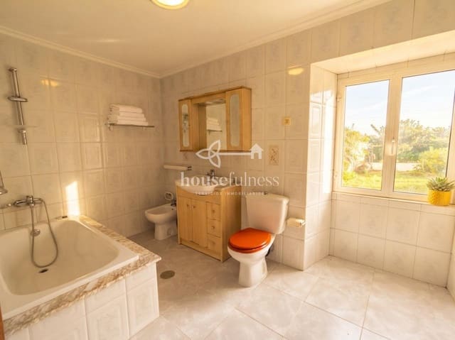 Casa de 5 habitaciones en Ferrol en venta - 195.000 € (Ref: 10042532)