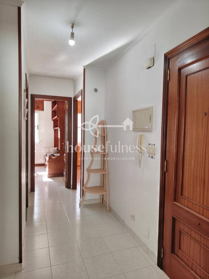 2 Zimmer Wohnung zu vermieten in Ferrol mit Garage - 700 € (Ref: 10046923)