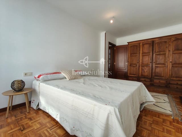 2 Zimmer Wohnung zu vermieten in Ferrol mit Garage - 700 € (Ref: 10046923)