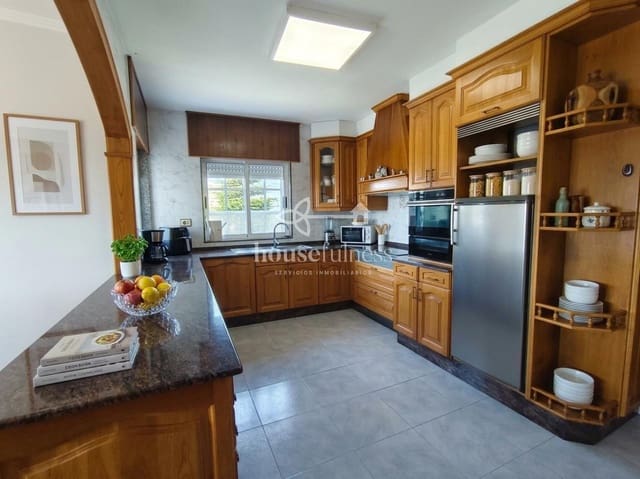 5 Zimmer Villa zu verkaufen in Fene mit Garage - 495.000 € (Ref: 10054798)