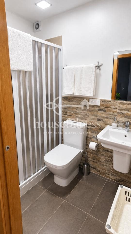 5 soverom Villa til salgs i Ferrol med garasje - € 540 (Ref: 10057933)