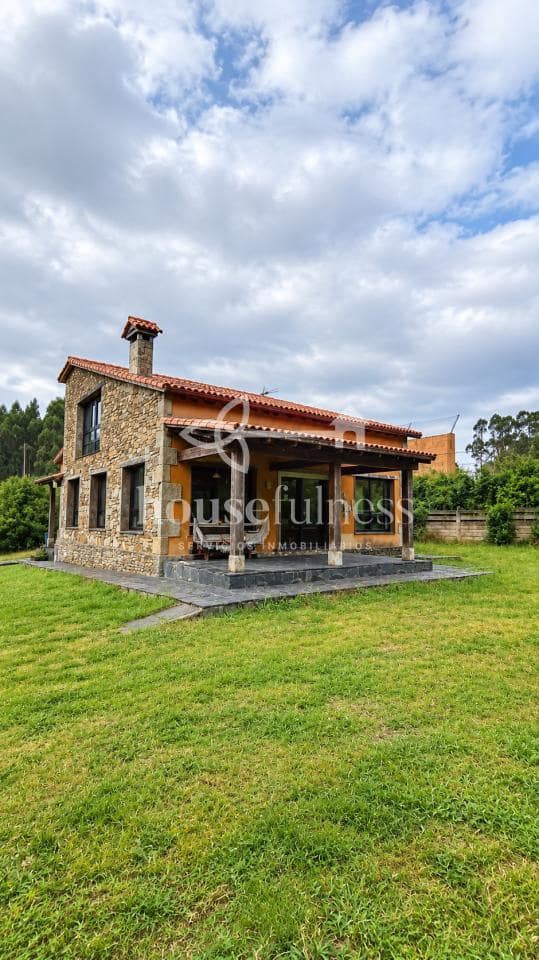 5 soverom Villa til salgs i Ferrol med garasje - € 540 (Ref: 10057933)
