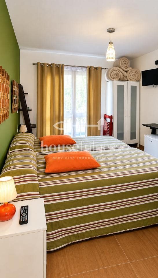 5 soverom Villa til salgs i Ferrol med garasje - € 540 (Ref: 10057933)