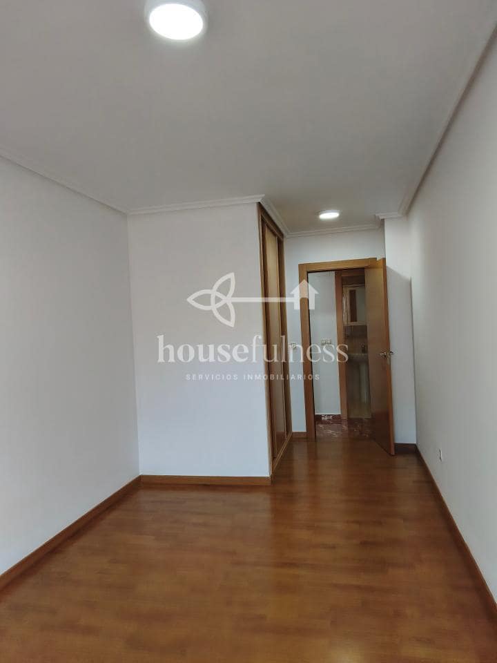 Piso de 3 habitaciones en Narón en venta con garaje - 270.000 € (Ref: 10061330)