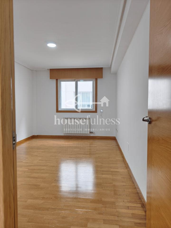Piso de 3 habitaciones en Narón en venta con garaje - 270.000 € (Ref: 10061330)