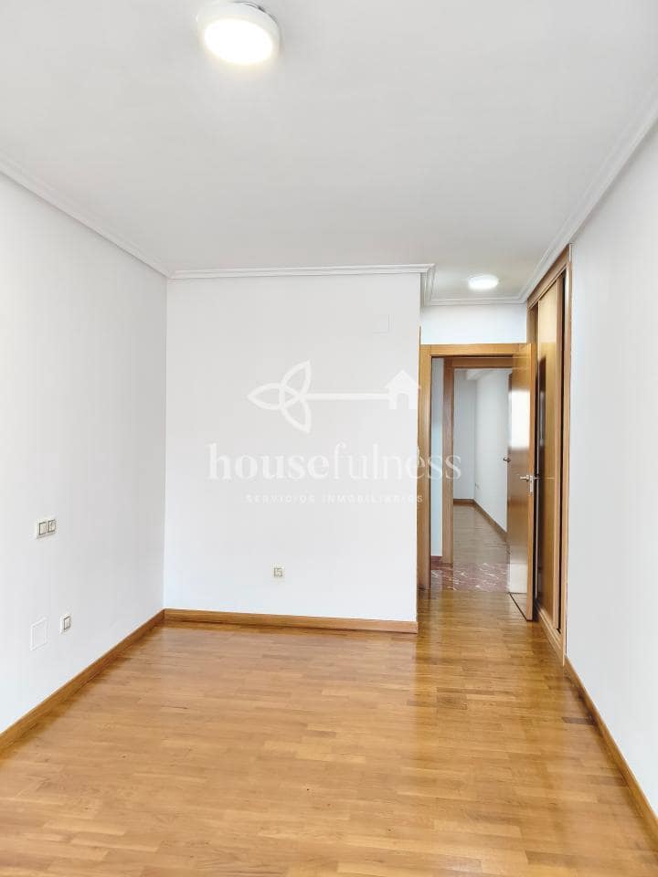 Piso de 3 habitaciones en Narón en venta con garaje - 270.000 € (Ref: 10061330)