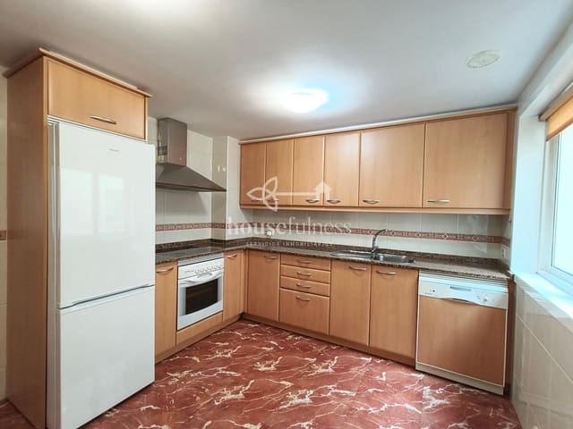 Piso de 3 habitaciones en Narón en venta - 270.000 € (Ref: 10061330)