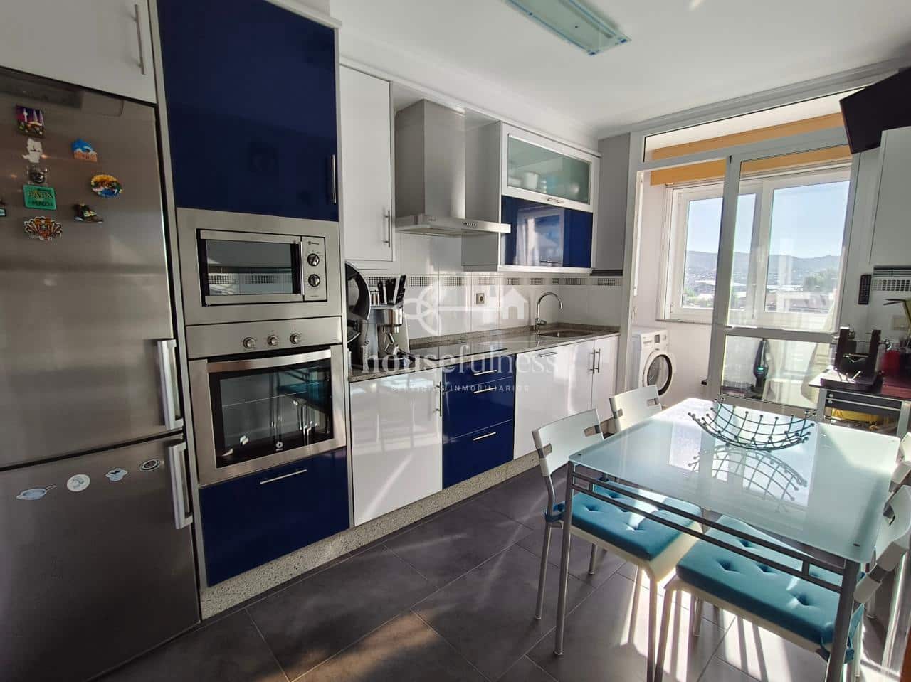4 soveværelse Penthouse til salg i Naron med garage - € 270.000 (Ref: 10070377)