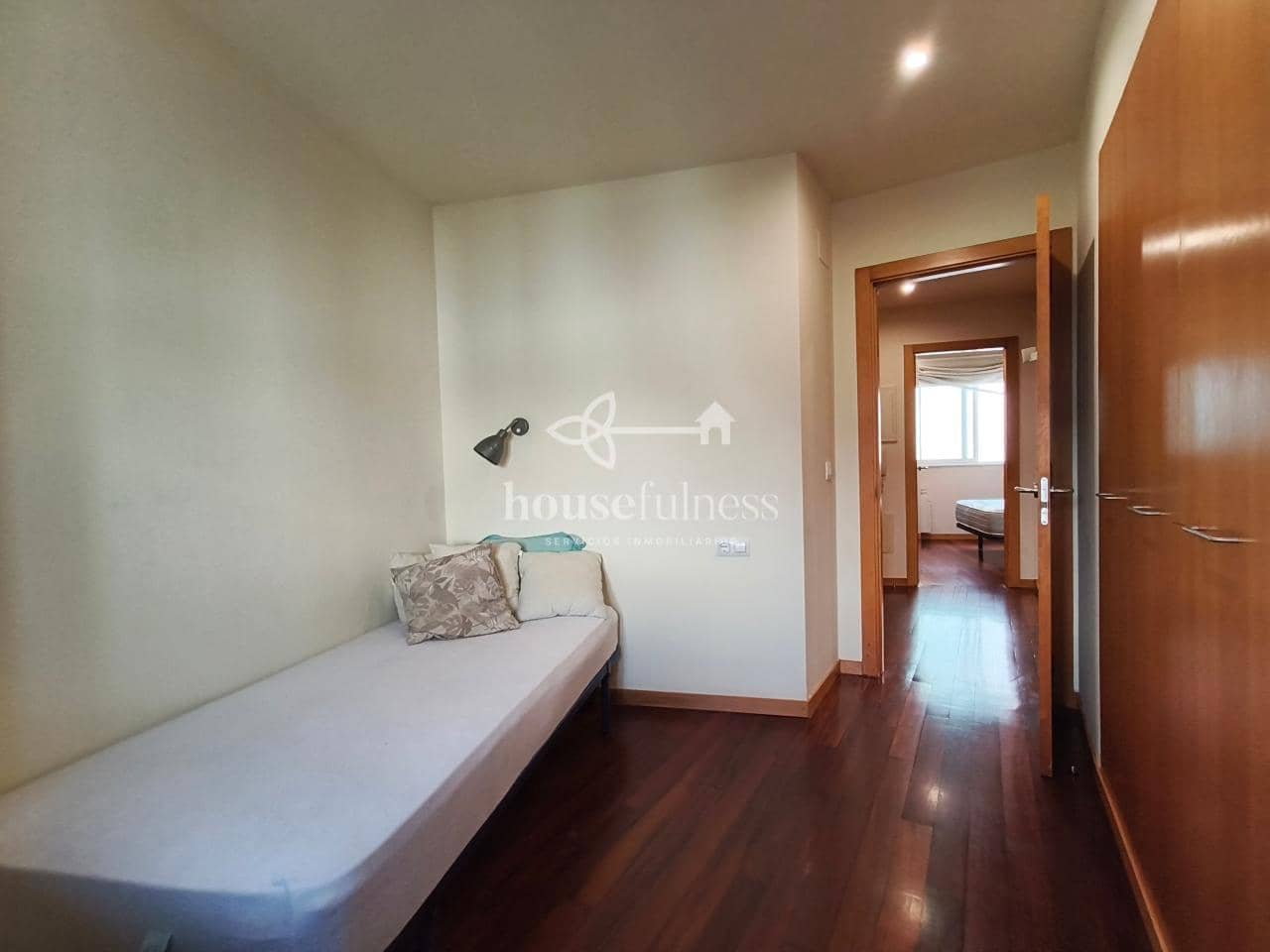 Piso de 2 habitaciones en Ferrol en alquiler - 750 € (Ref: 10080499)