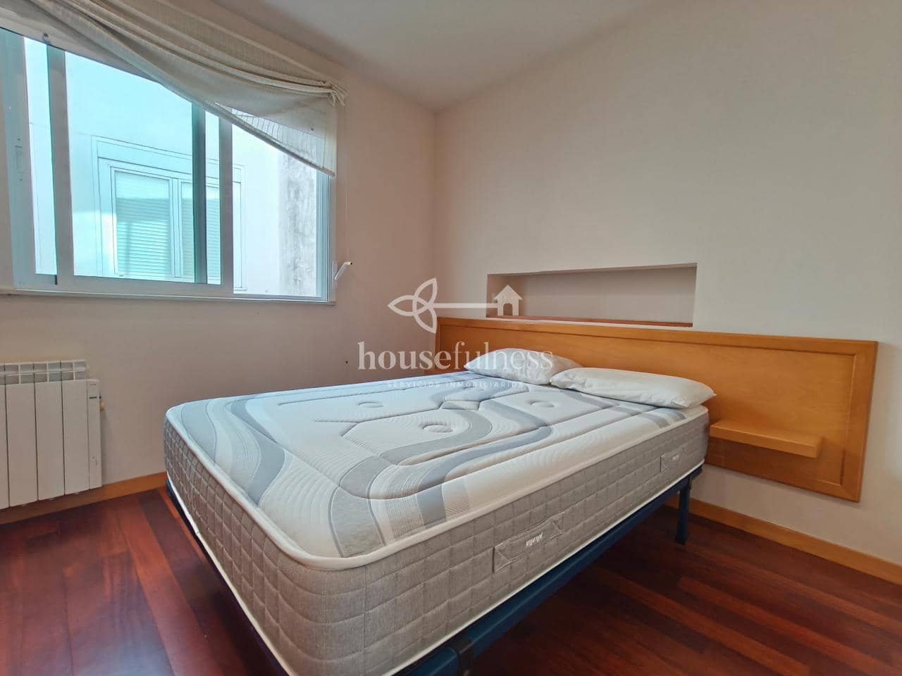 Piso de 2 habitaciones en Ferrol en alquiler - 750 € (Ref: 10080499)