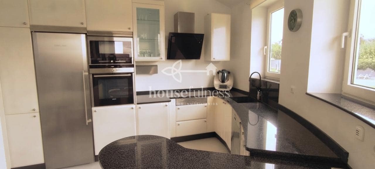 3 quarto Moradia para venda em Naron com piscina garagem - 535 000 € (Ref: 10094131)