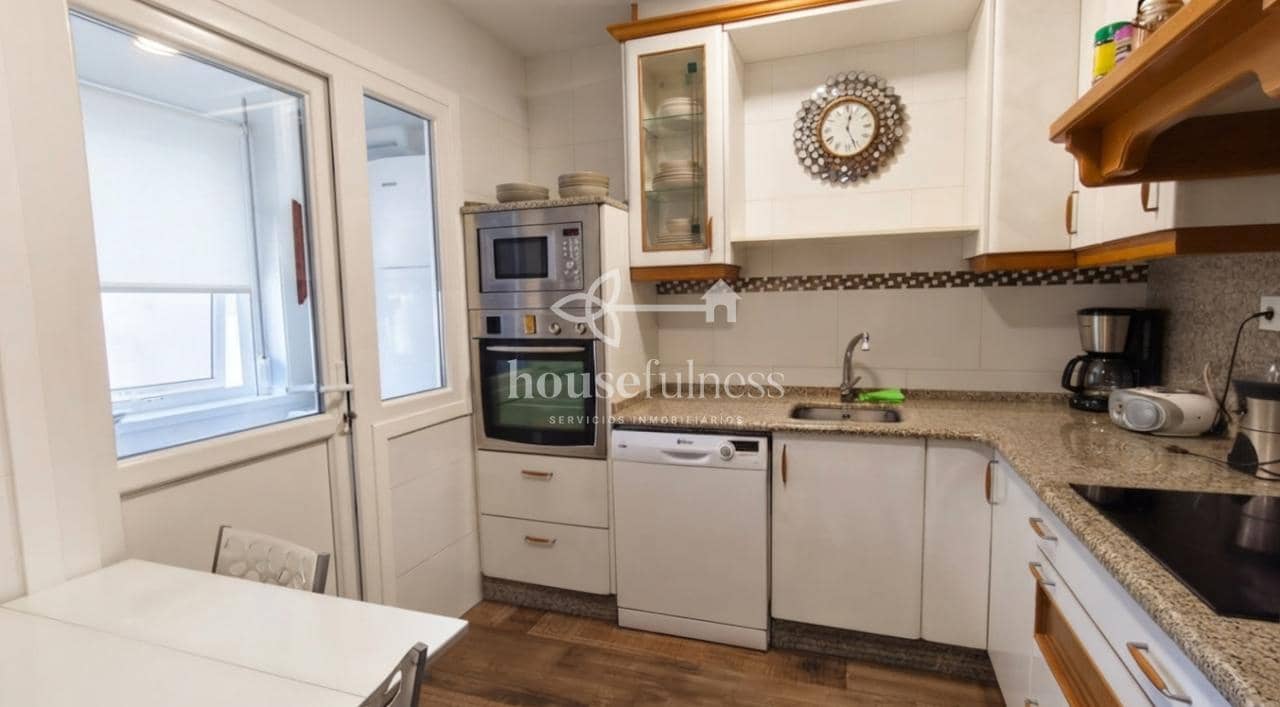 Piso de 2 habitaciones en Narón en venta - 142.950 € (Ref: 10114647)