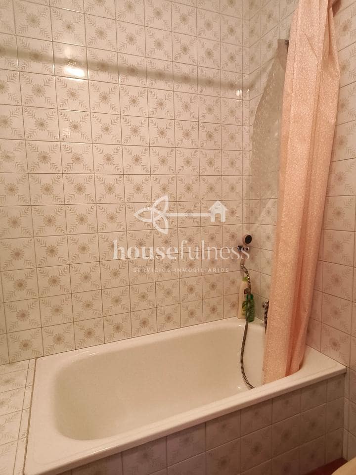 2 makuuhuone Huoneisto myytävänä paikassa Pontedeume mukana 
autotalli - 99 900 € (Ref: 10127728)