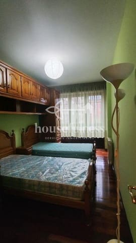 4 camera da letto Appartamento da affittare in Ferrol - 750 € (Rif: 10135688)