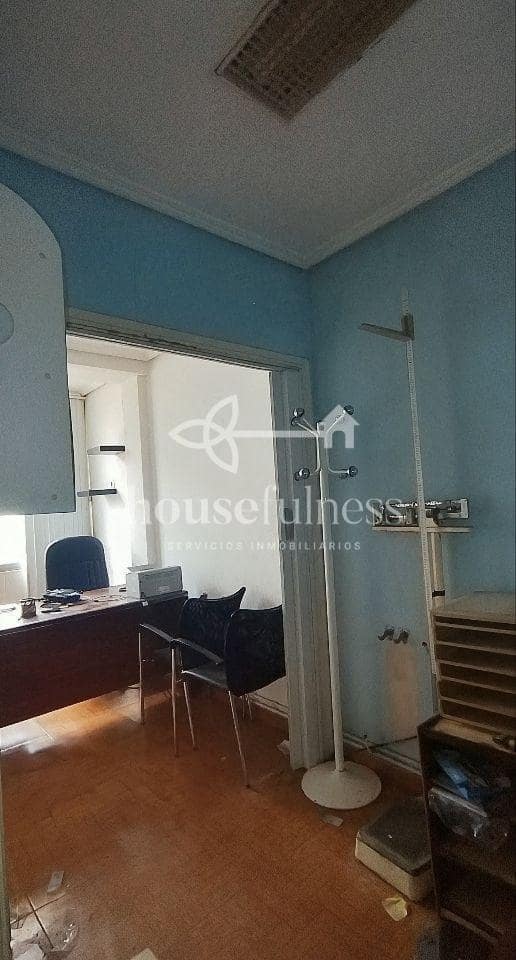 7 soveværelse Lejlighed til salg i Ferrol - € 93.000 (Ref: 10141708)