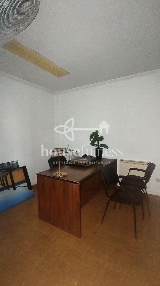 7 soveværelse Lejlighed til salg i Ferrol - € 93.000 (Ref: 10141708)