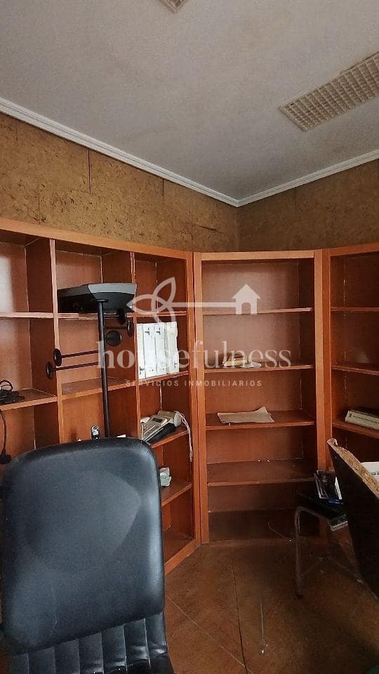 7 soveværelse Lejlighed til salg i Ferrol - € 93.000 (Ref: 10141708)