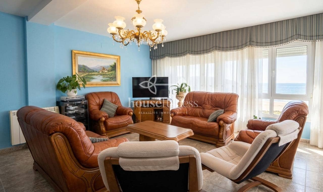 4 makuuhuone Ranta-asunto vuokrattavana paikassa Valdovino - 6 000 € (Ref: 10141709)