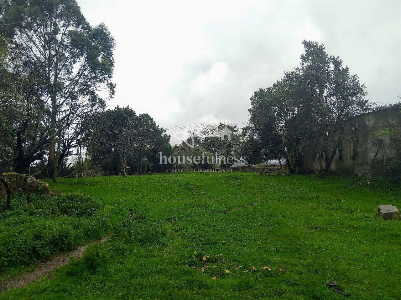 Ubebygd land til salgs i Ferrol - € 200 000 (Ref: 10145711)