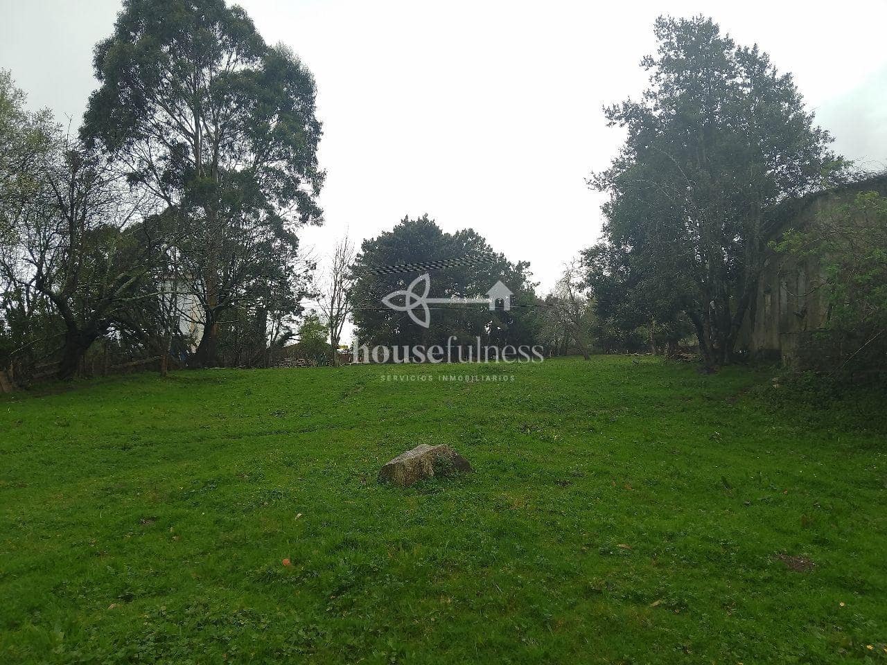 Ubebygd land til salgs i Ferrol - € 200 000 (Ref: 10145711)