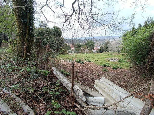Ubebygd land til salgs i Santiago de Compostela - € 550 000 (Ref: 10145713)