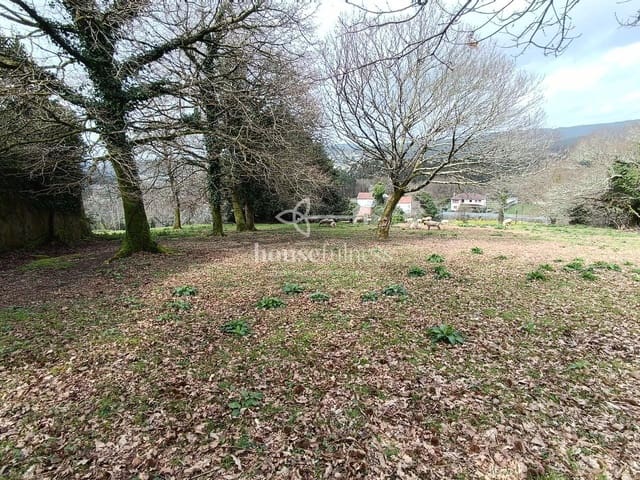 Ubebygd land til salgs i Santiago de Compostela - € 550 000 (Ref: 10145713)