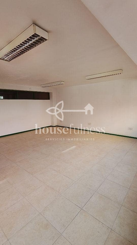 2 bedroom Flat for sale in Ferrol - € 79,000 (Ref: 10157151)