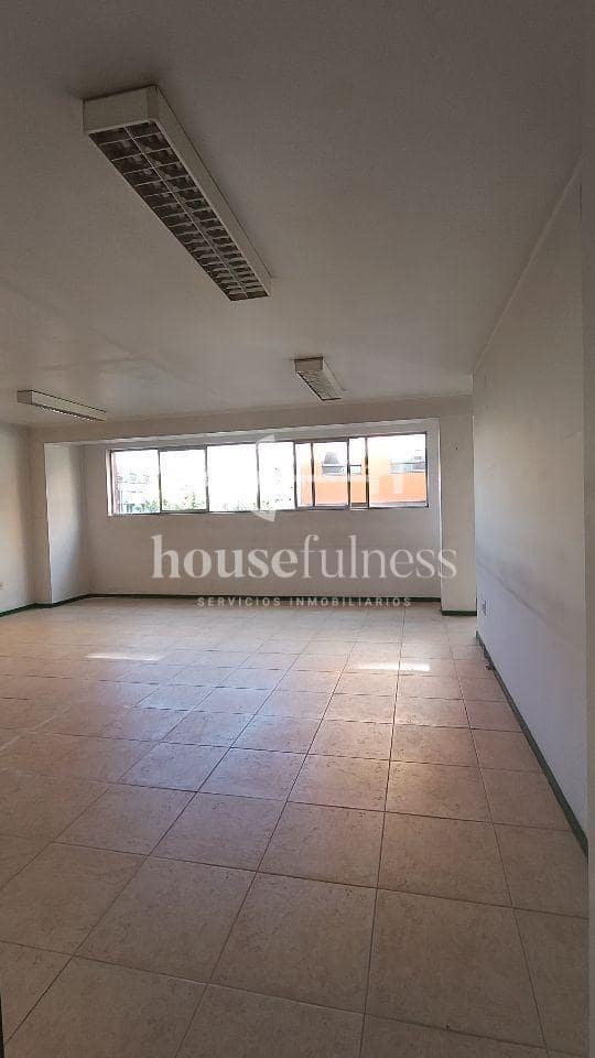 2 bedroom Flat for sale in Ferrol - € 79,000 (Ref: 10157151)